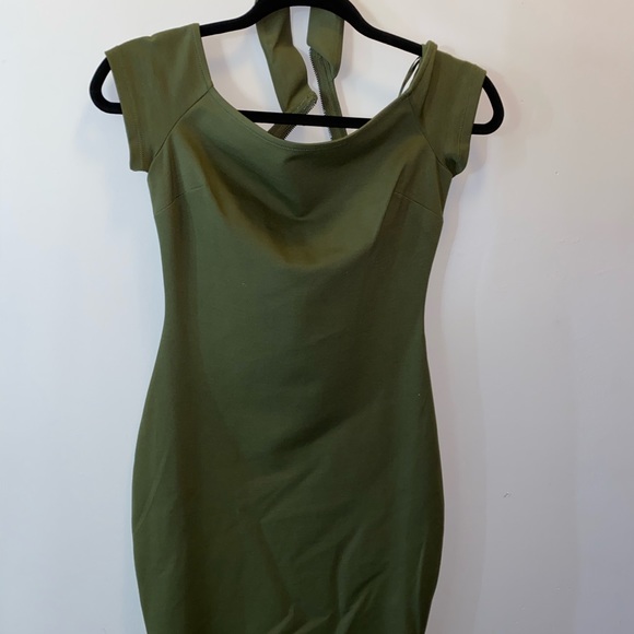 Guess chocker dress - Picture 2 of 6
